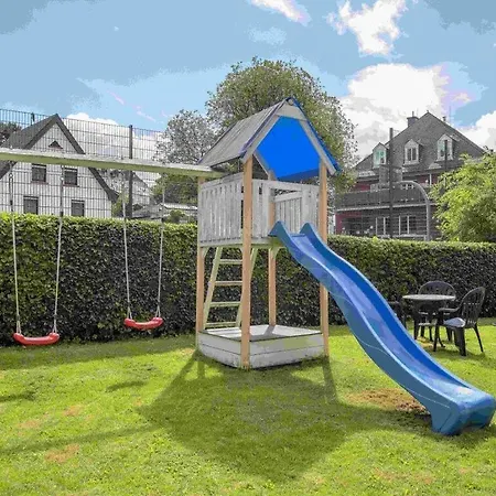 Stad Vakantiehuis Daun Holiday home Daun