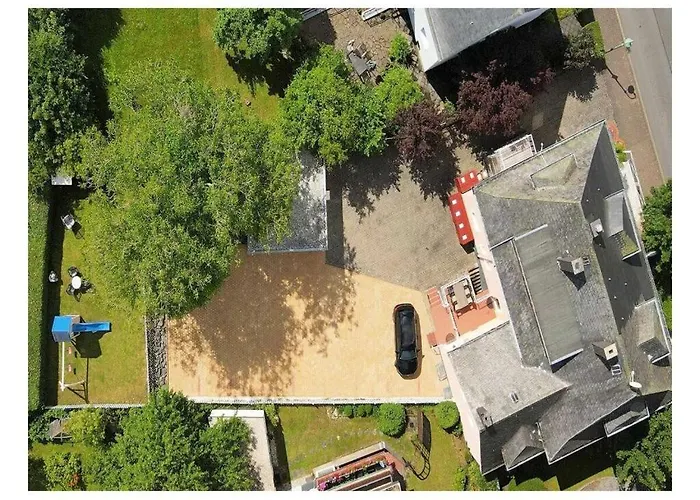 Stad Vakantiehuis Daun Holiday home Daun