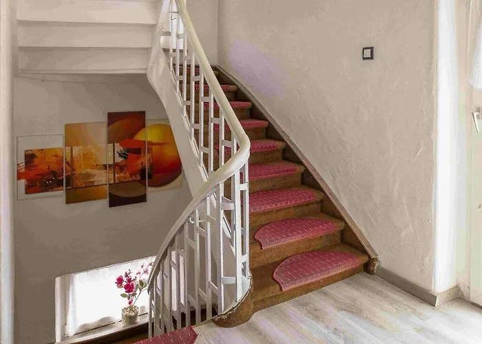 Stad Vakantiehuis Daun Holiday home *